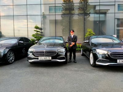 Mercedes E Class Đen 2025
